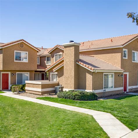 apartamentos en rialto california|townhomes for rent rialto ca.